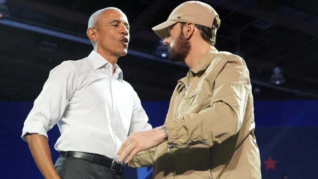 Eminem Kamala Harris’in Mitinginde Sahne Aldı: Obama Lose Yourself Söyledi