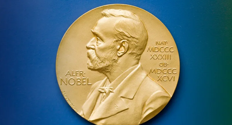 Nobel Ekonomi Ödülü'nün Sahipleri Belli Oldu: Acemoğlu, Johnson ve Robinson